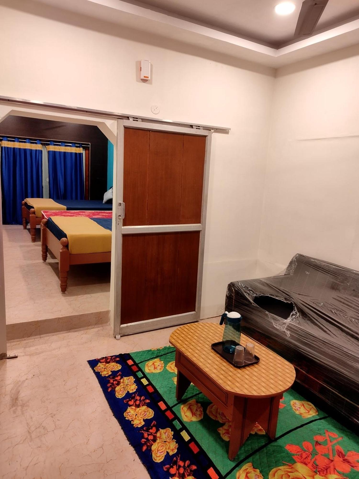 Aishwaryam Home Stay Madurai Bagian luar foto