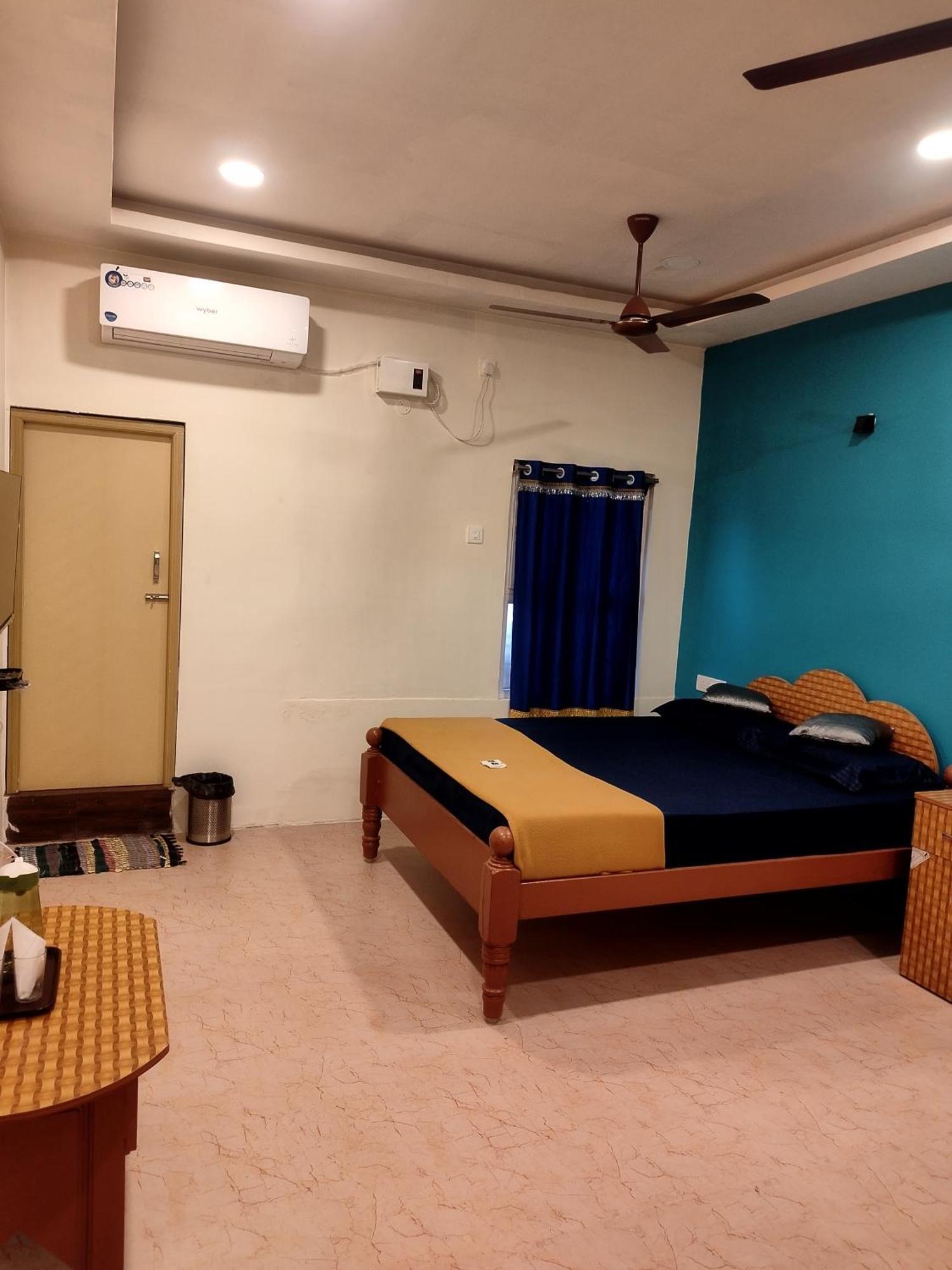 Aishwaryam Home Stay Madurai Bagian luar foto