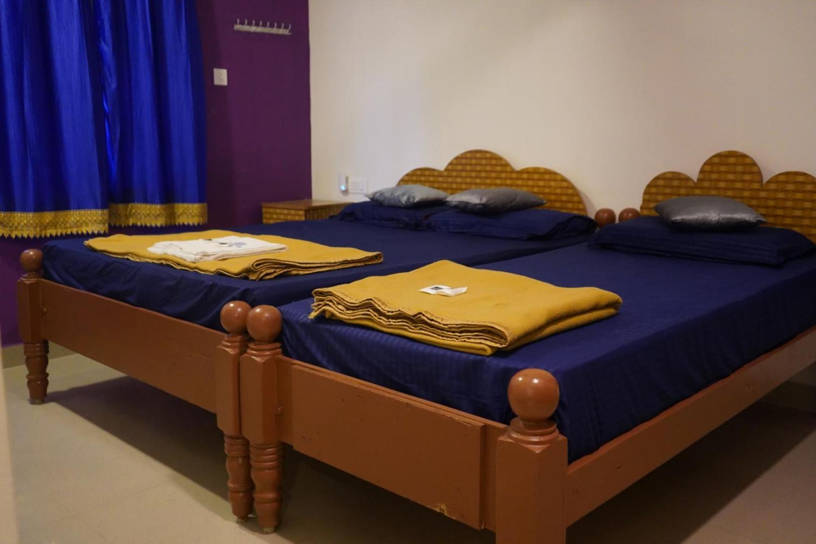 Aishwaryam Home Stay Madurai Bagian luar foto